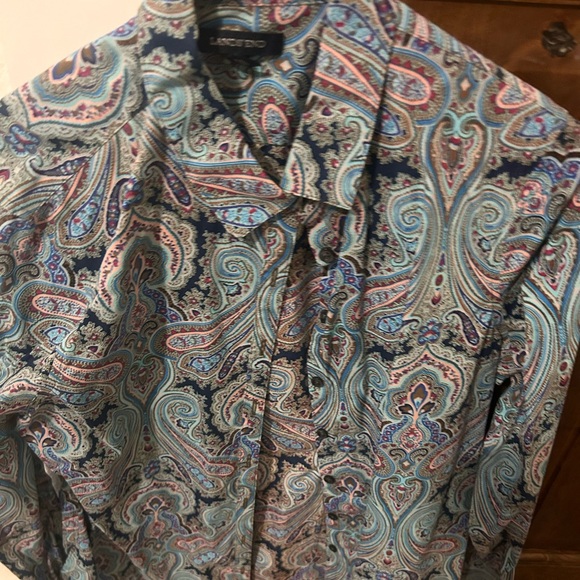 Button Down - Picture 2 of 3